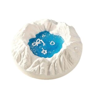 Minimalist Iceberg Plaster Candle